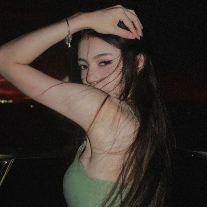 先下手为强 海报